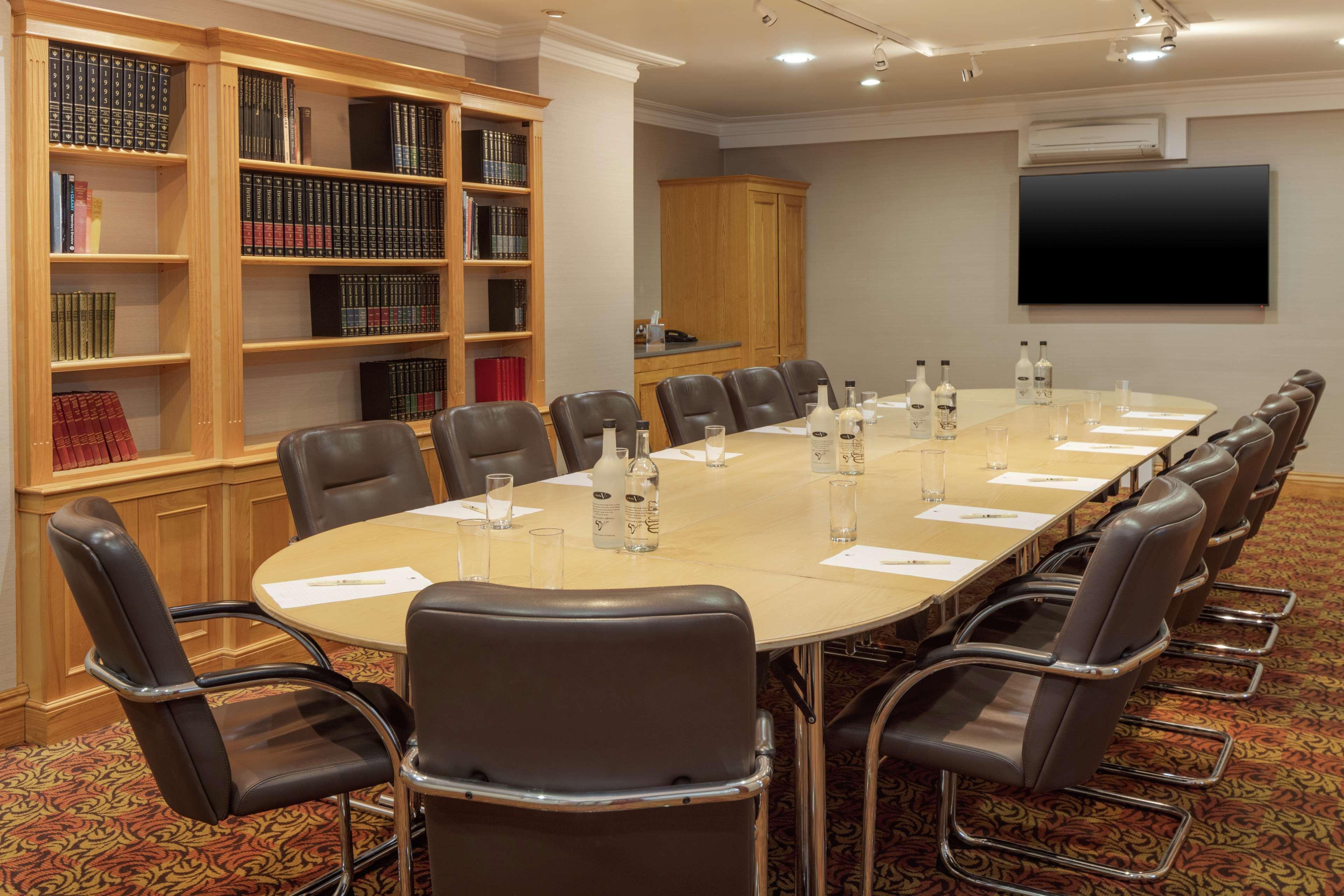 Oxford Belfry Hotel & Spa Thame Kültér fotó